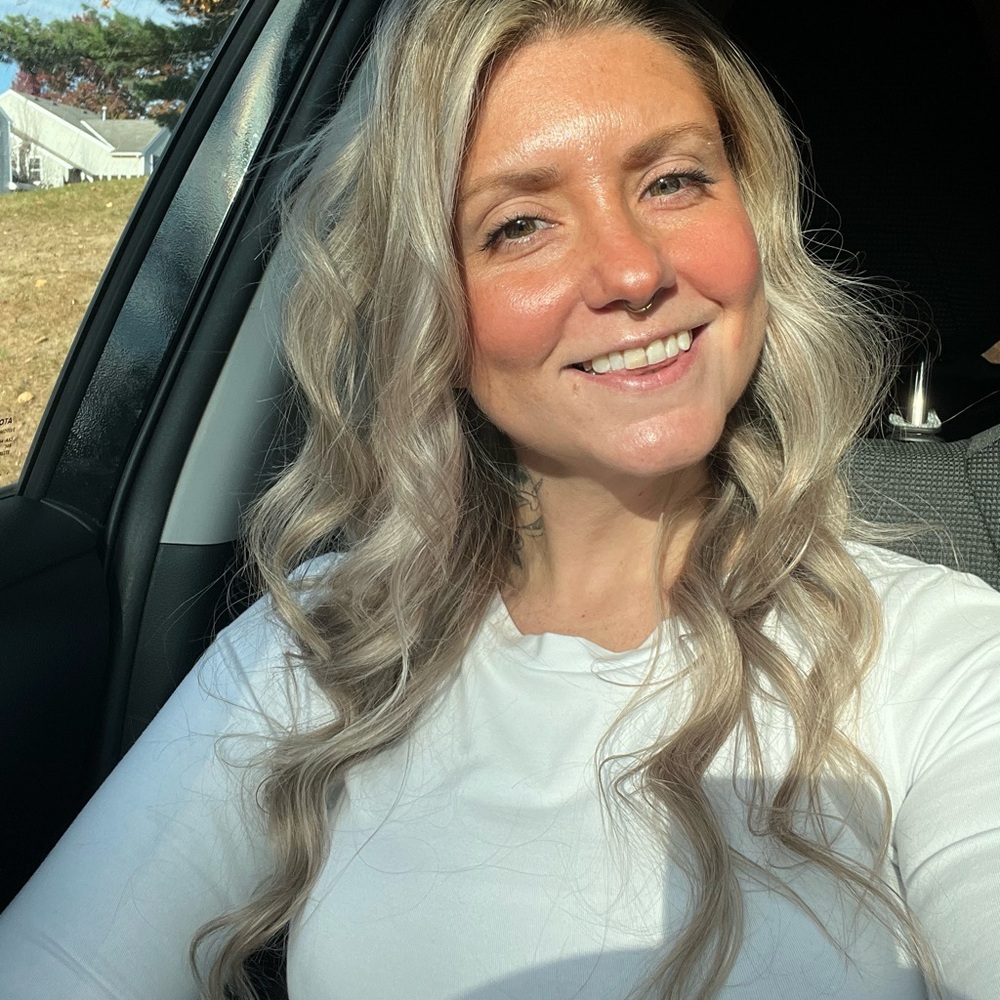 Meet your Posher, Marissa